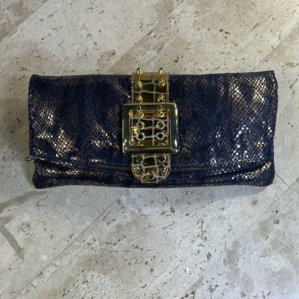 BE & D clutch. Like new.